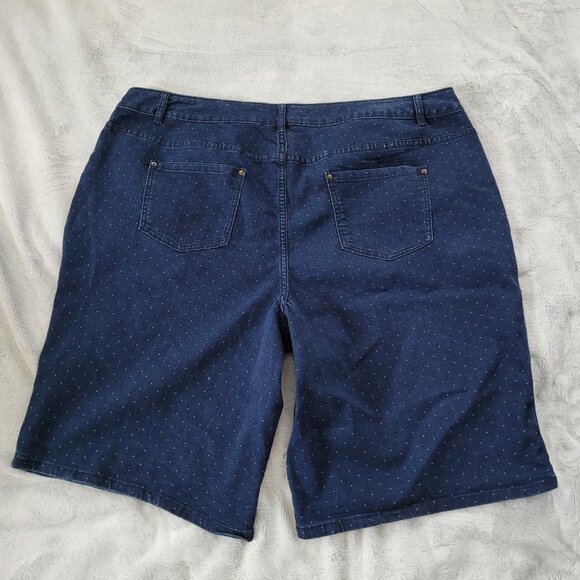 CJ Banks Womens Plus Size 24W Polka Dot Blue Denim Bermuda Shorts 12" Inseam - Picture 7 of 10